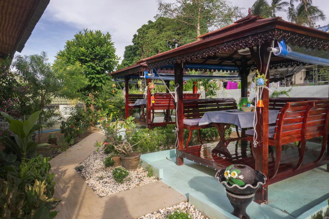 Gila's Garden Дом отдыха *